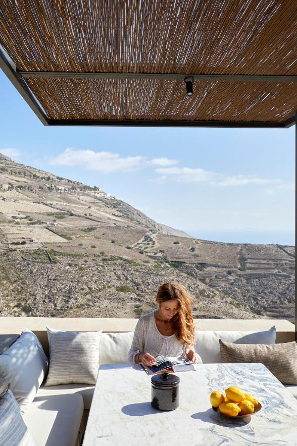 Santorini Sky, The Lodge Pýrgos Exteriér fotografie